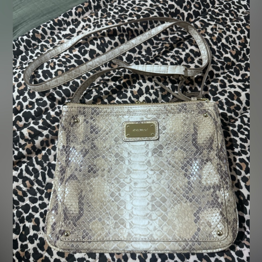 Nwot Nine West crossbody - Picture 1 of 11